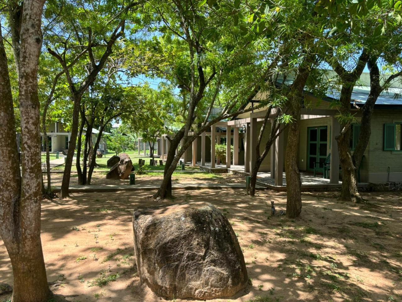 Hotel Elephant Reach Yala Exterior foto