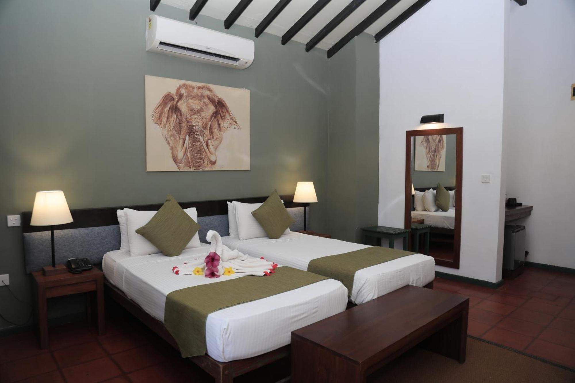 Hotel Elephant Reach Yala Exterior foto